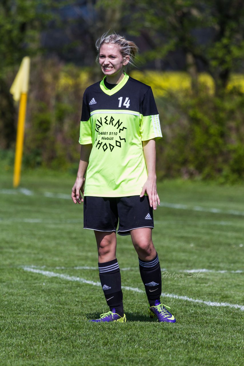 Bild 426 - Frauen SV Frisia 03 Risum Lindholm - Heider SV : Ergebnis: 8:0